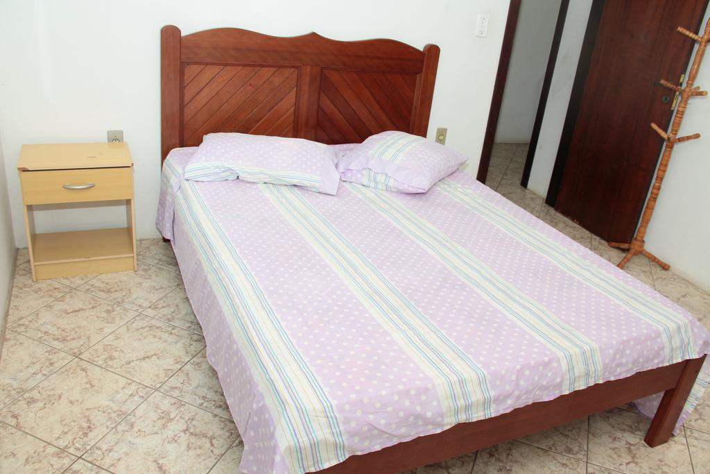 Residencial Aracua Hotel Bombinhas Room photo