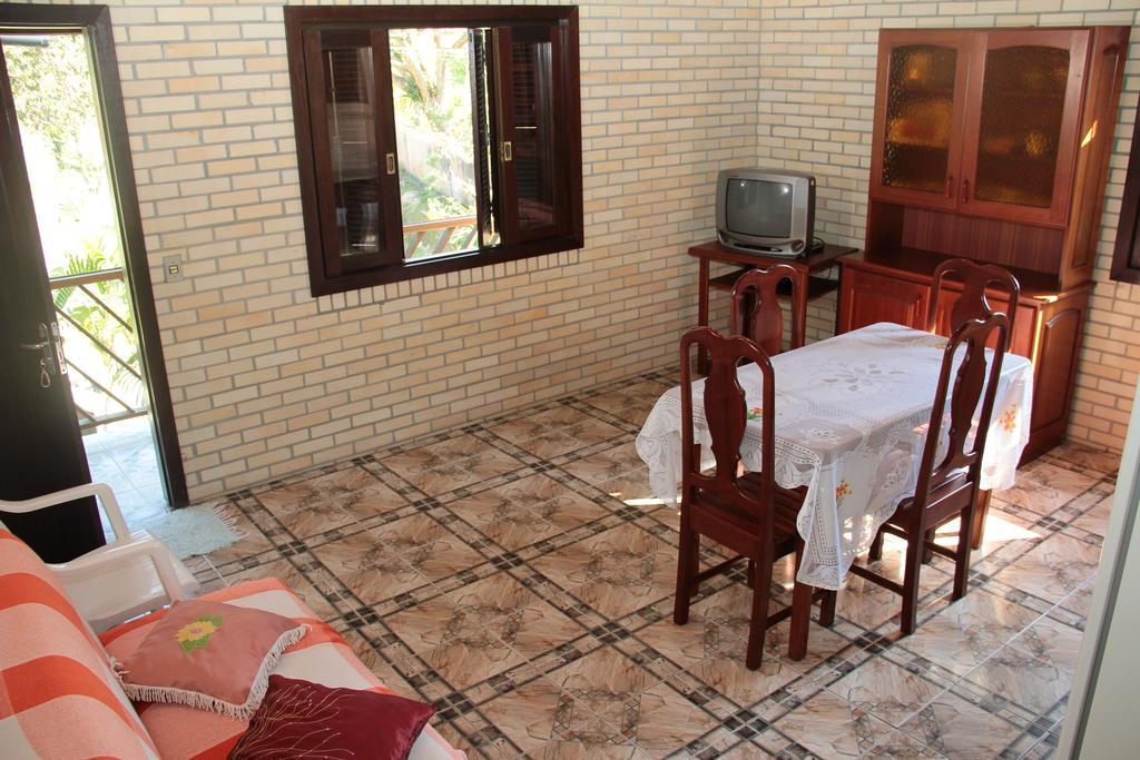 Residencial Aracua Hotel Bombinhas Room photo